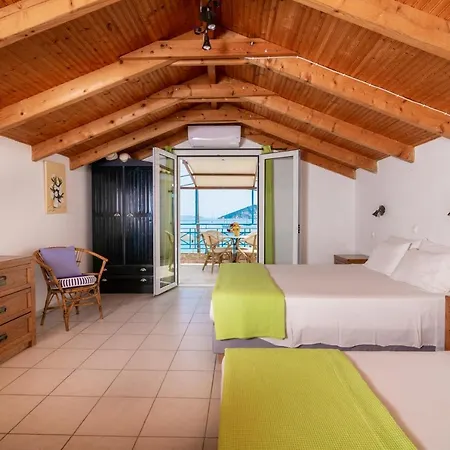 Seaside Apartment *